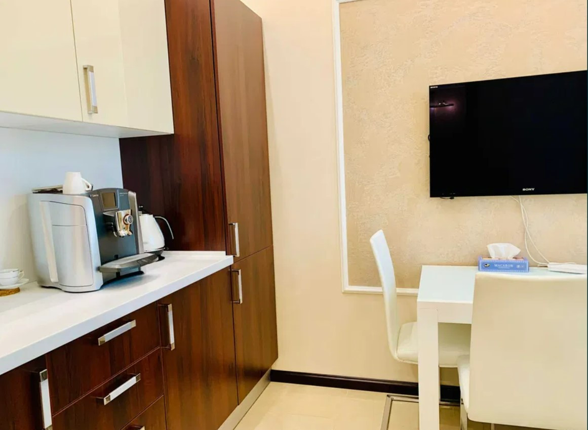 Продажа 2к квартиры в Киеве, Бассейная ул., 5А 15