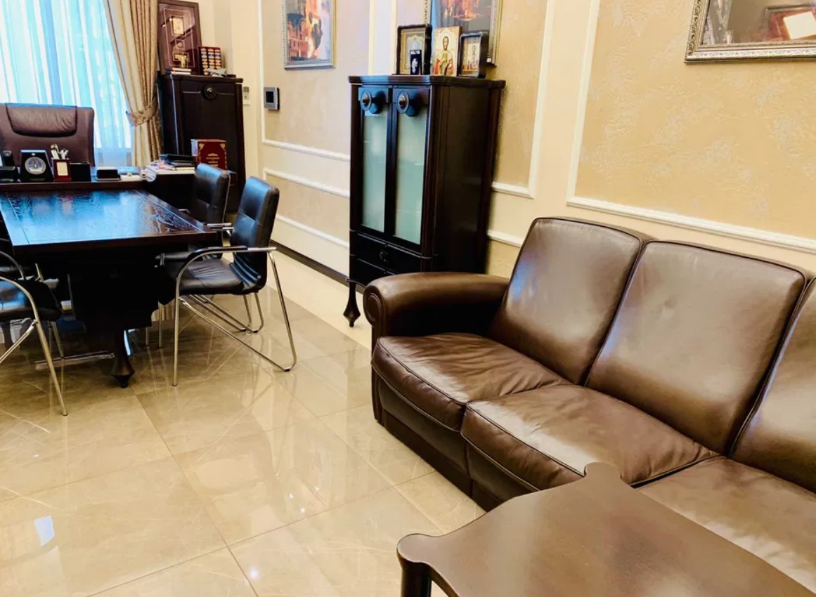 Продажа 2к квартиры в Киеве, Бассейная ул., 5А 23
