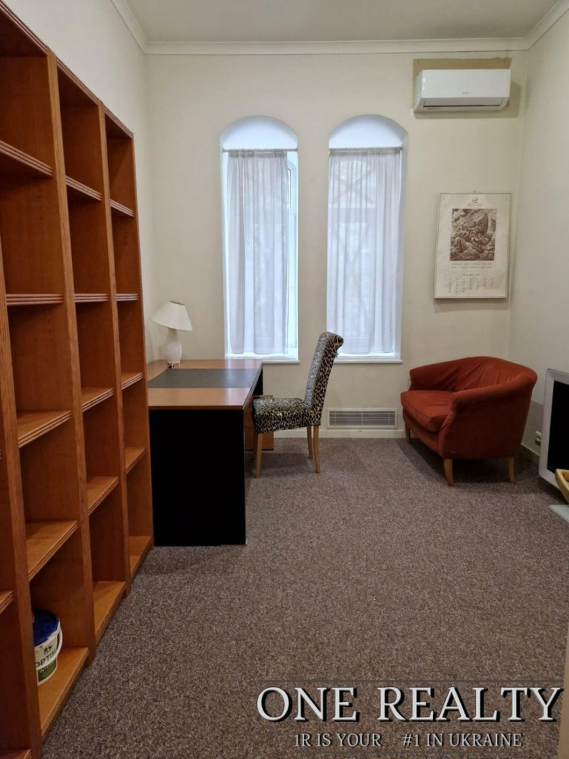Продажа 3к квартиры в Киеве,  Заньковецкой ул., 6 0