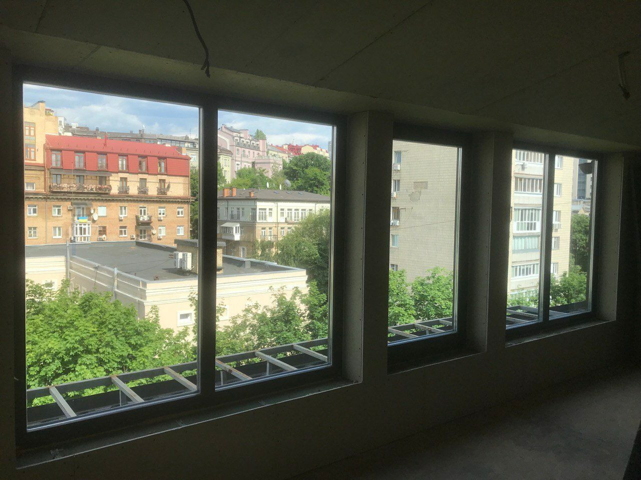 Продажа 5к квартиры в Киеве, Крутой спуск, 6/2 6