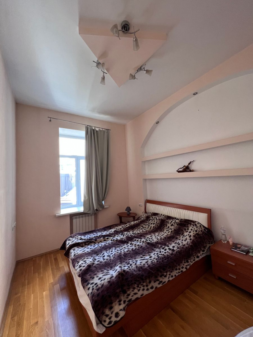 Продажа 3к квартиры в Киеве,  Пушкинская ул., 43 2