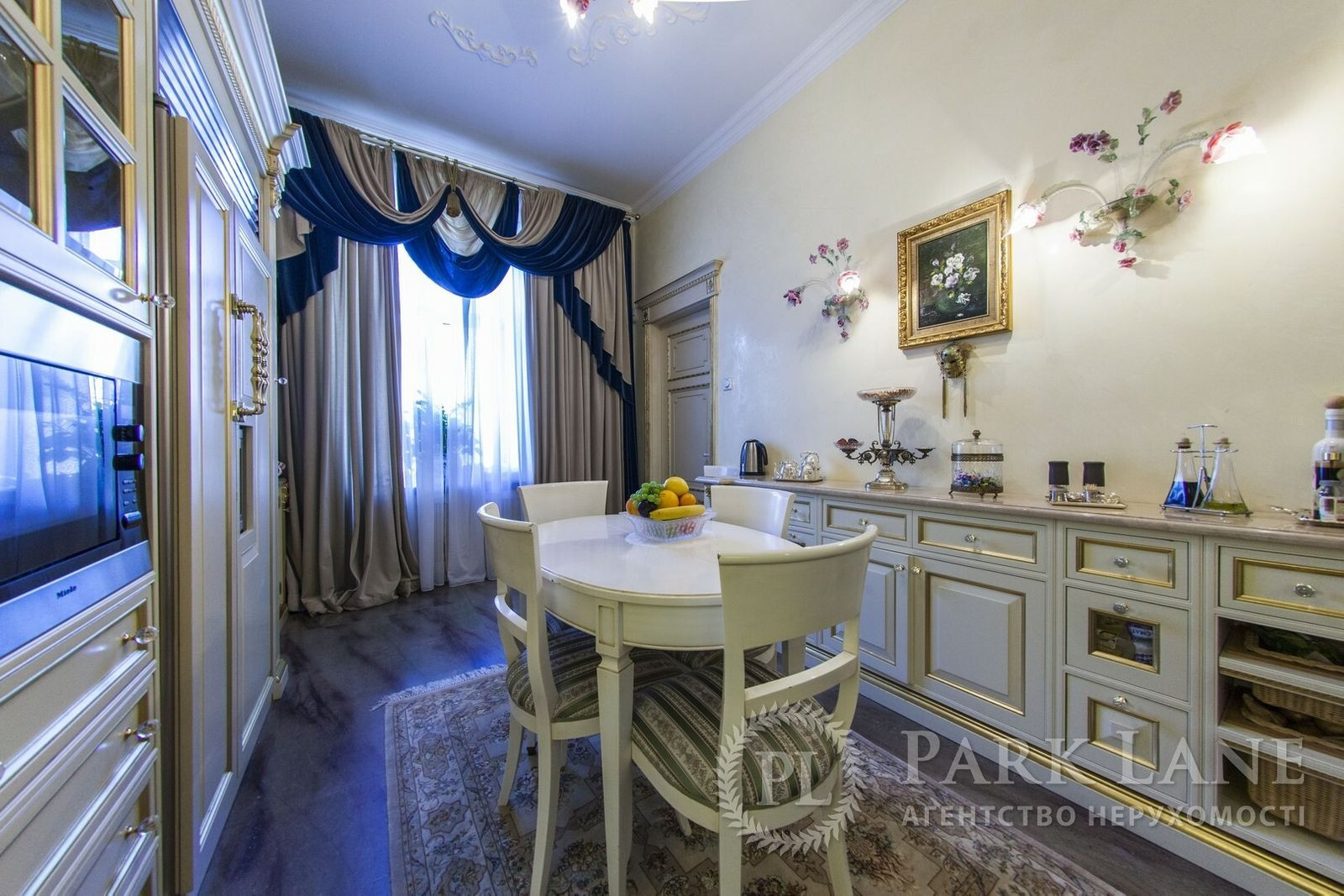Продажа 4к квартиры в Киеве,  Жилянская ул., 7 9