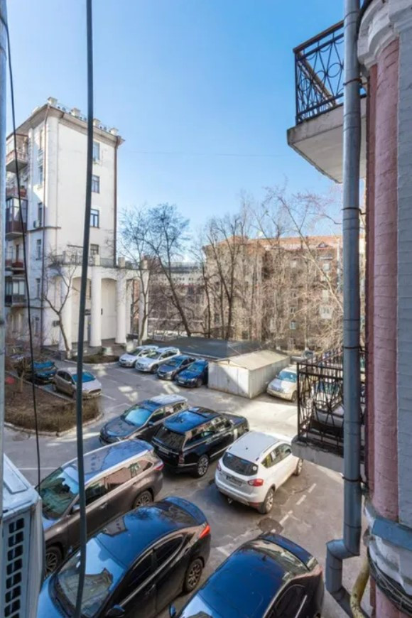 Аренда 2к квартиры в Киеве,  Лютеранская ул., 6 1