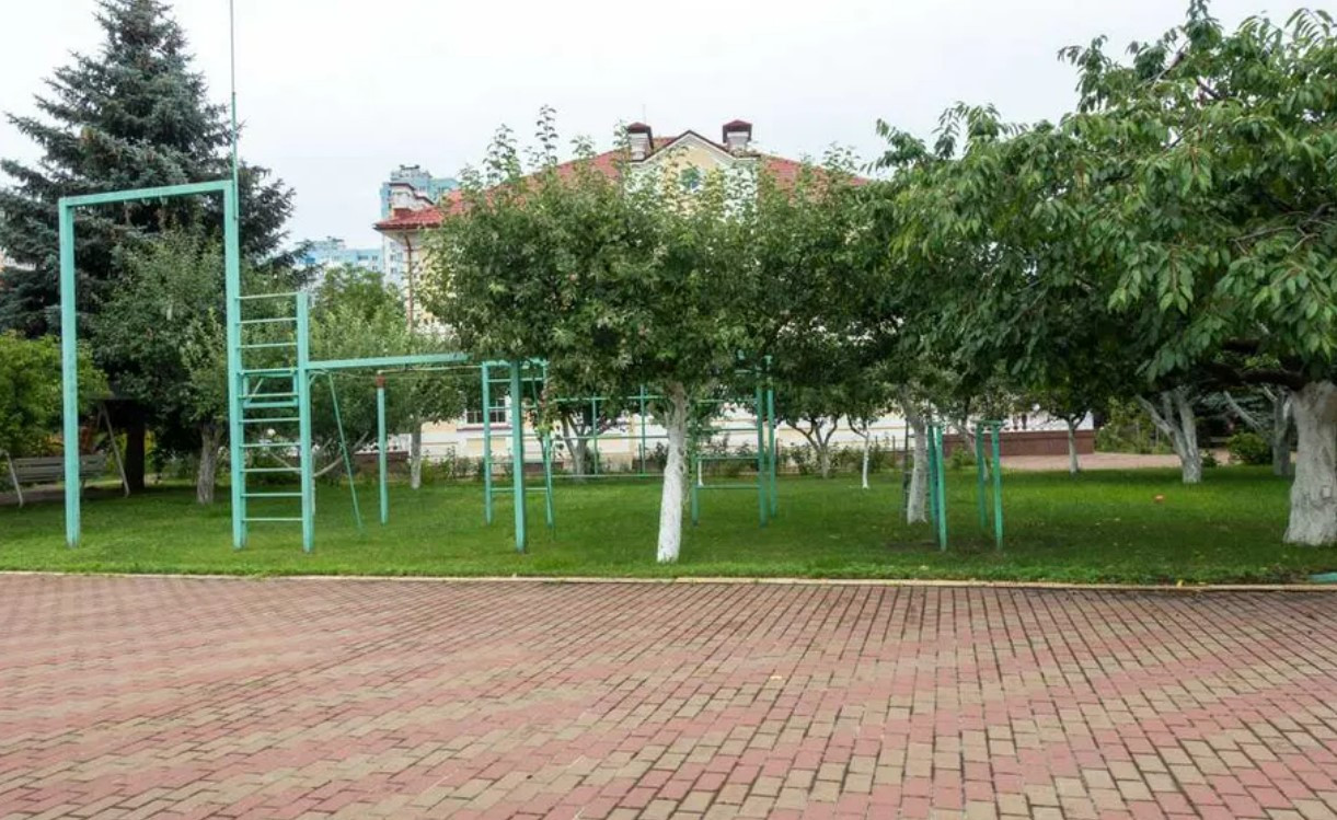 Аренда 6к дома в Киеве,  Замковецкая ул., 16