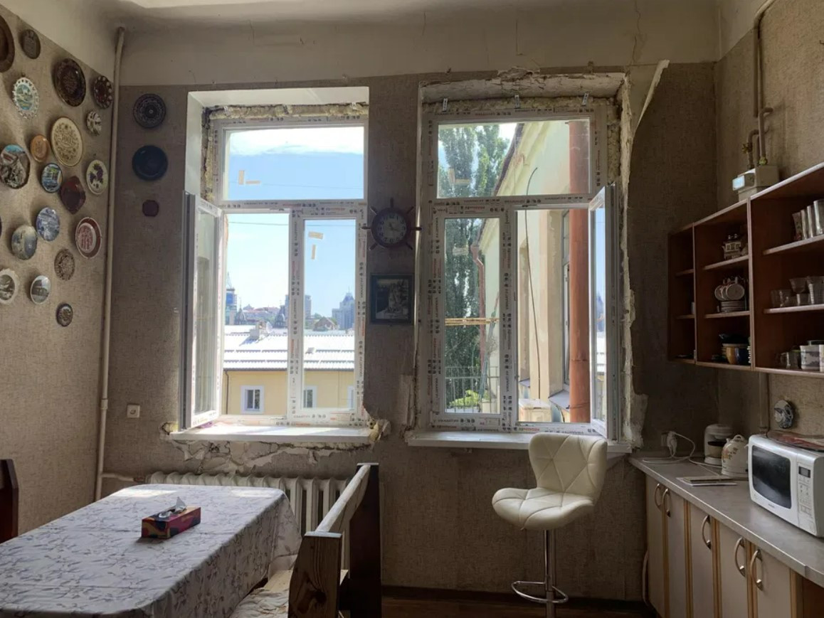 Продажа 2к квартиры в Киеве,  Терещенковская ул., 19 2