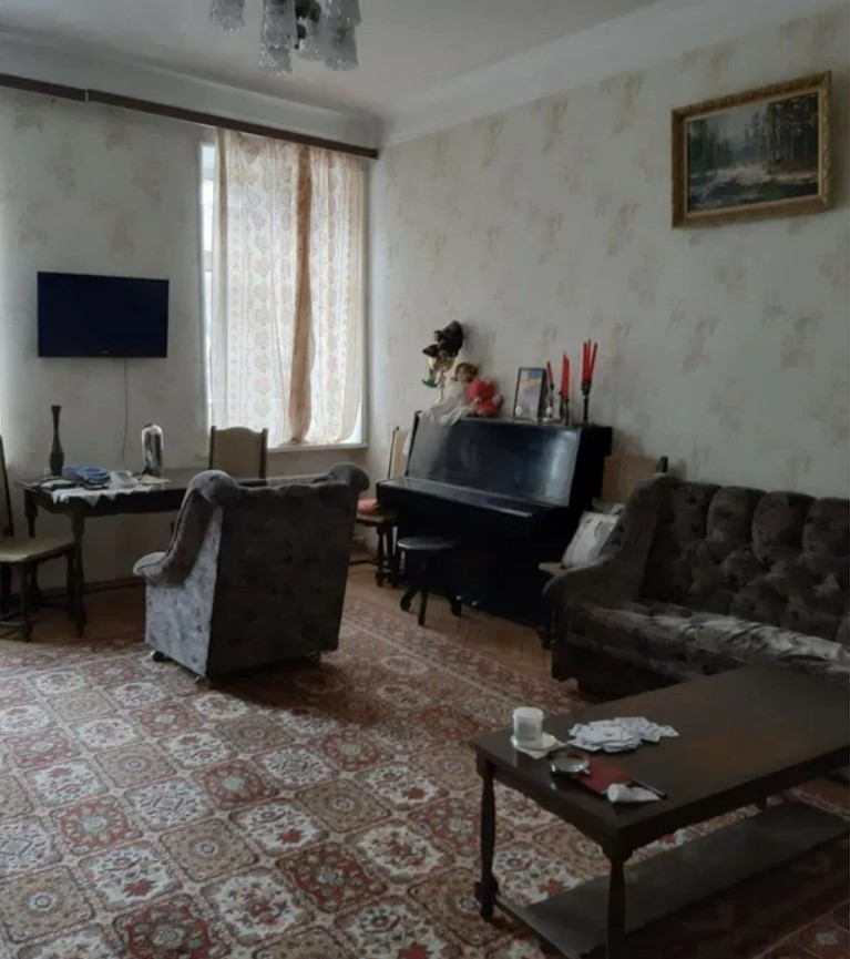 Продажа 2к квартиры в Киеве,  Шелковичная ул., 32/34 4
