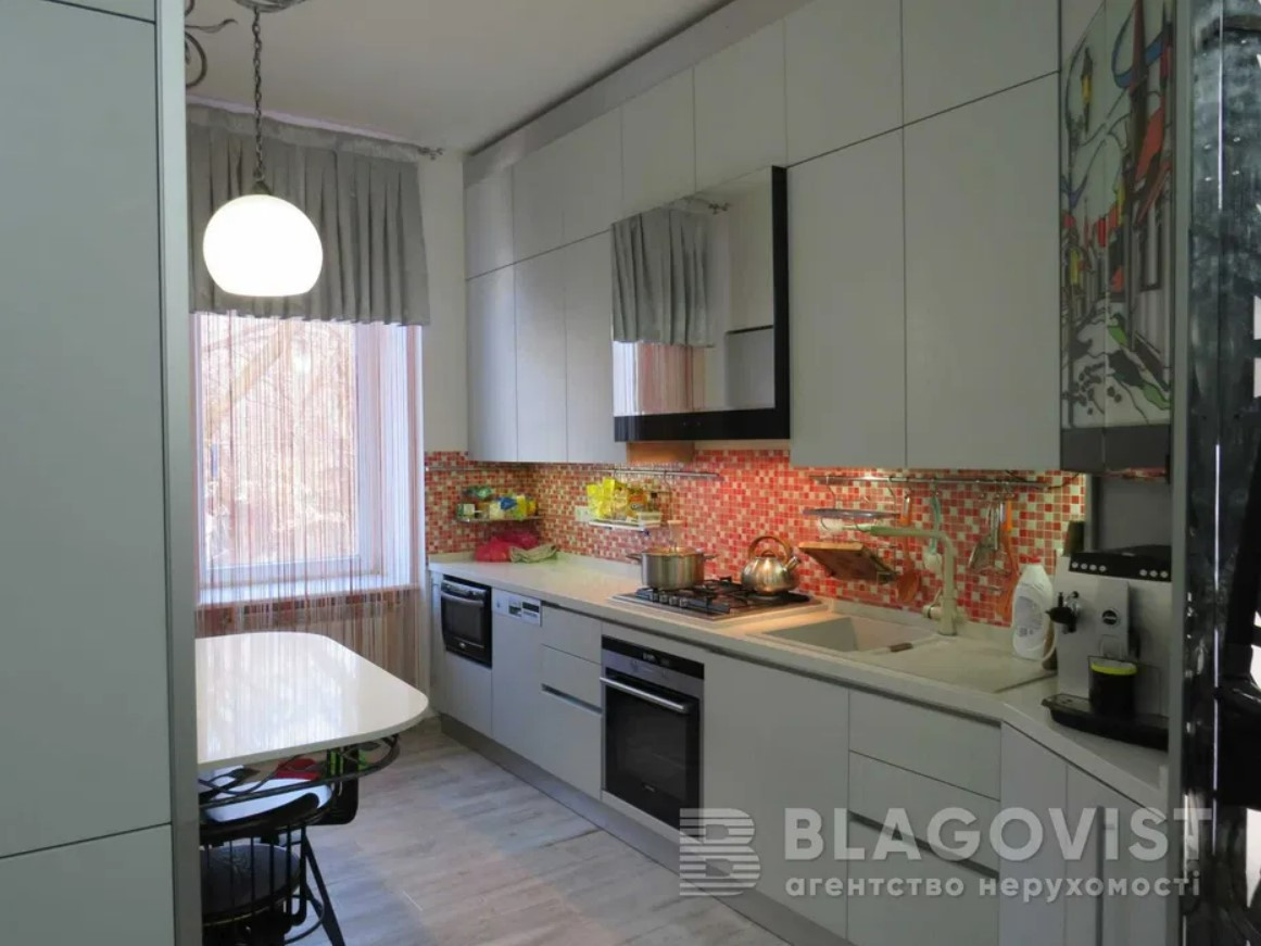 Продажа 5к квартиры в Киеве,  Обсерваторная ул., 12Б 6