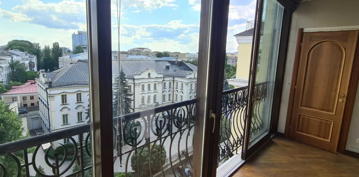 Продажа 5к квартиры в Киеве,  Орлика Филиппа ул., 10 6