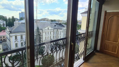 Орлика Филиппа ул. 10 sub 6