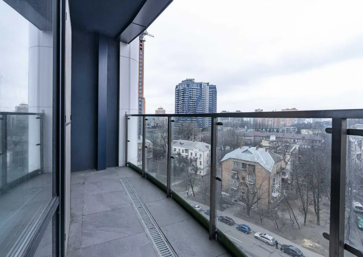 Аренда 3к квартиры в Киеве,  ЖК Скайлайн, Коновальца ул. (Щорса ул.), 26А 1