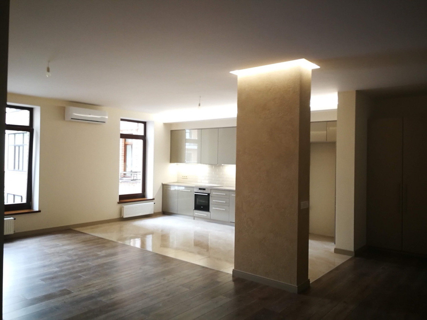 Продажа 4к квартиры в Киеве, Круглоуниверситетская ул., 3-5 0