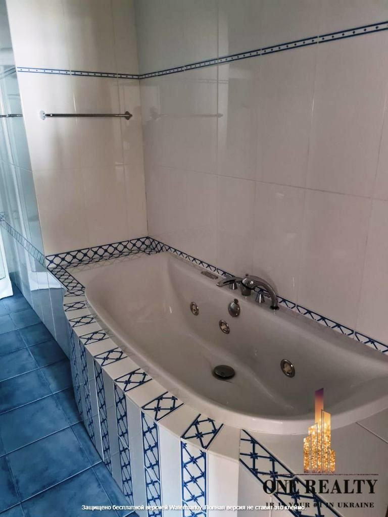 Продажа 3к квартиры в Киеве,  Кропивницкого ул., 10 12