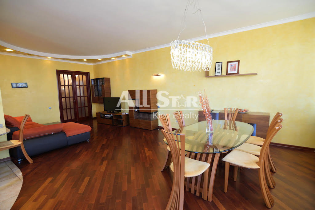 Продажа 3к квартиры в Киеве,  Богдана Хмельницкого ул., 41 3