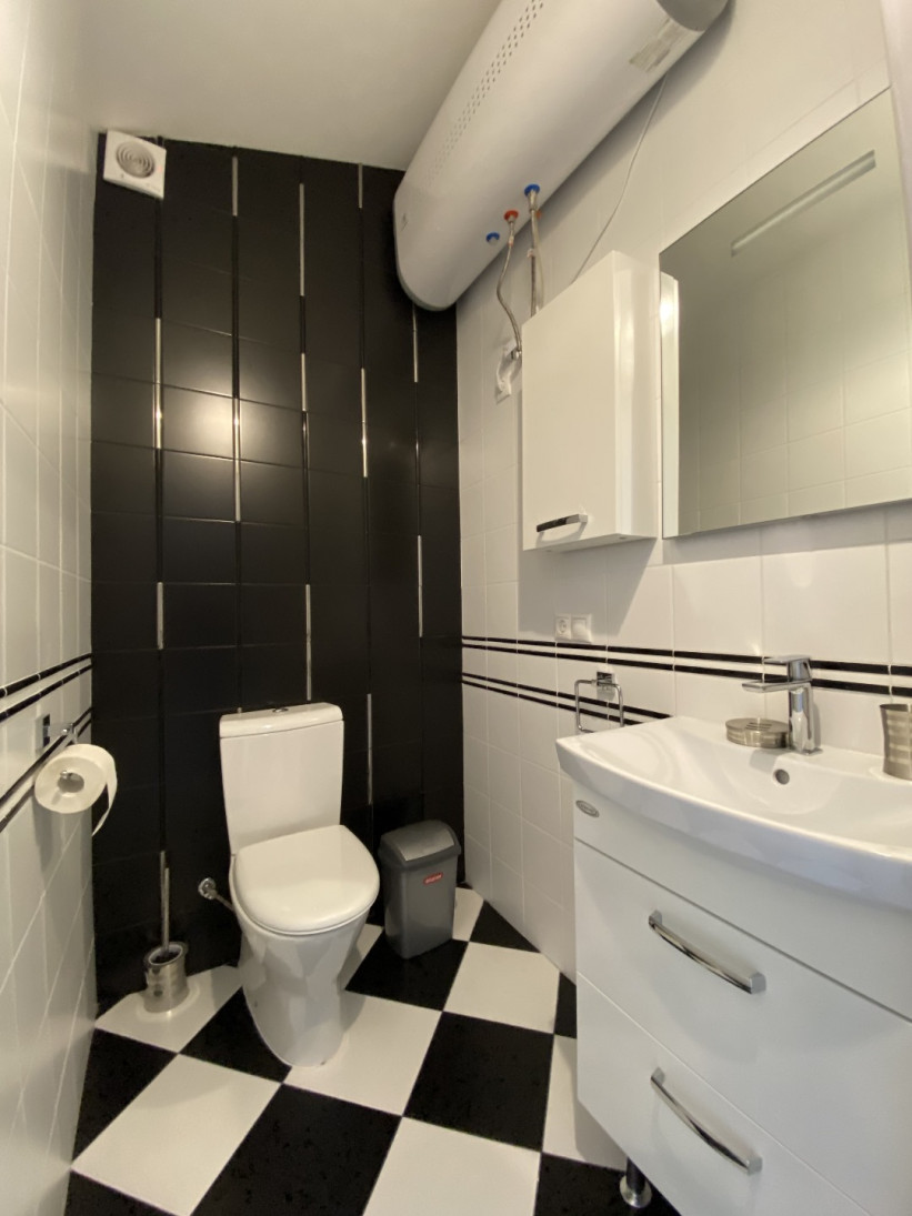 Аренда 3к квартиры в Киеве,  Гончара Олеся ул., 22 12
