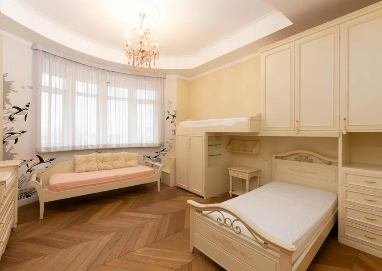 Продажа 4к квартиры в Киеве,  Старонаводницкая ул., 6Б 6