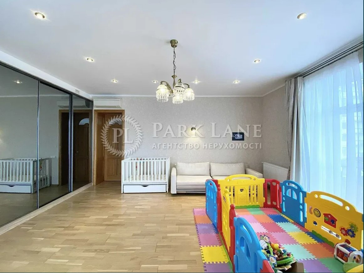 Продажа 4к квартиры в Киеве,  Ирининская ул., 5/24 5