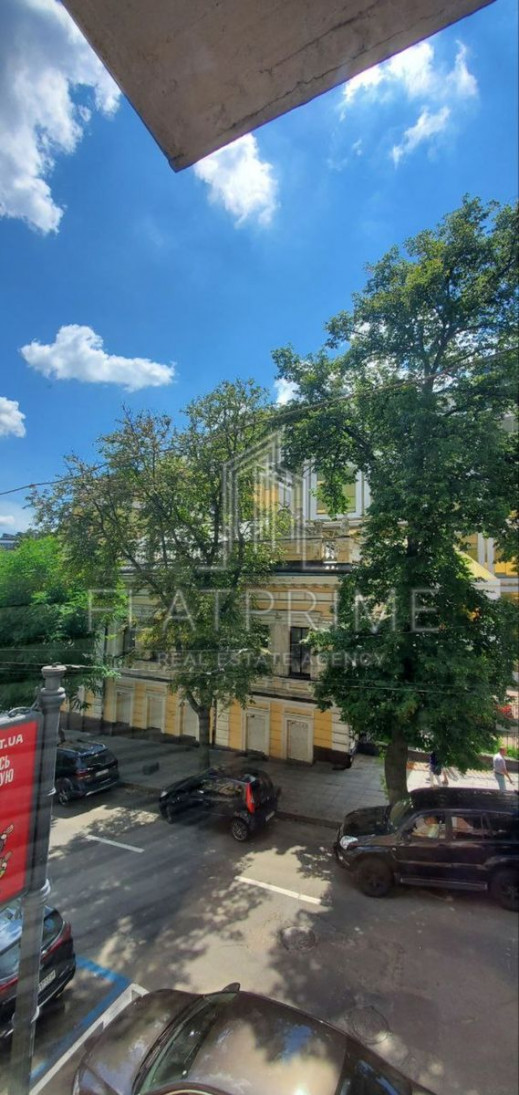 Продажа 4к квартиры в Киеве,  Софиевская ул., 8 2