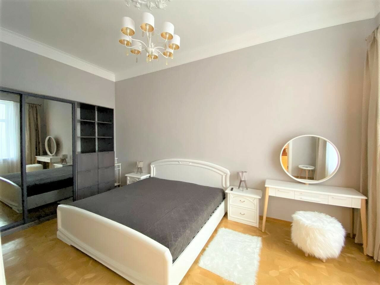 Аренда 3к квартиры в Киеве, Коцюбинского Михаила ул., 5 2