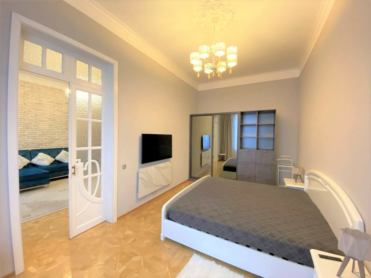 Аренда 3к квартиры в Киеве, Коцюбинского Михаила ул., 5 4