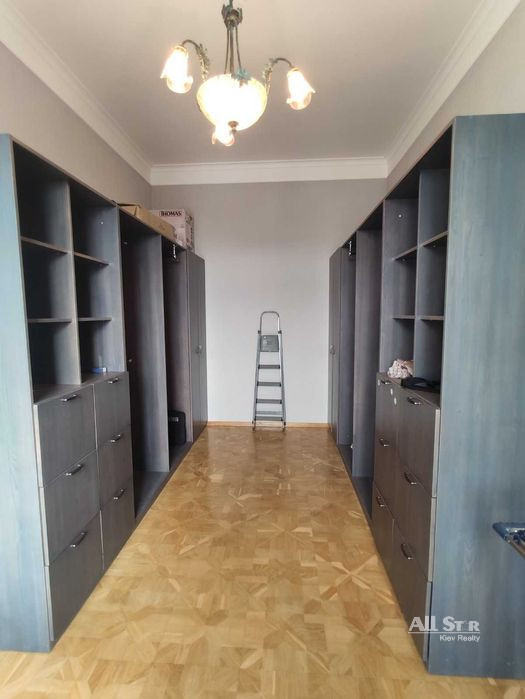 Аренда 3к квартиры в Киеве, Коцюбинского Михаила ул., 5 17