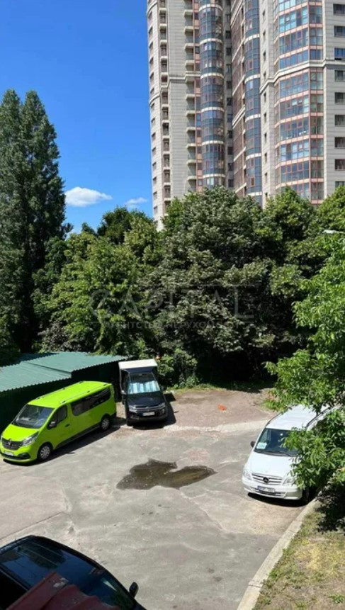 Продажа 4к квартиры в Киеве,  Петлюры Симона ул. (Коминтерна ул.), 10 1