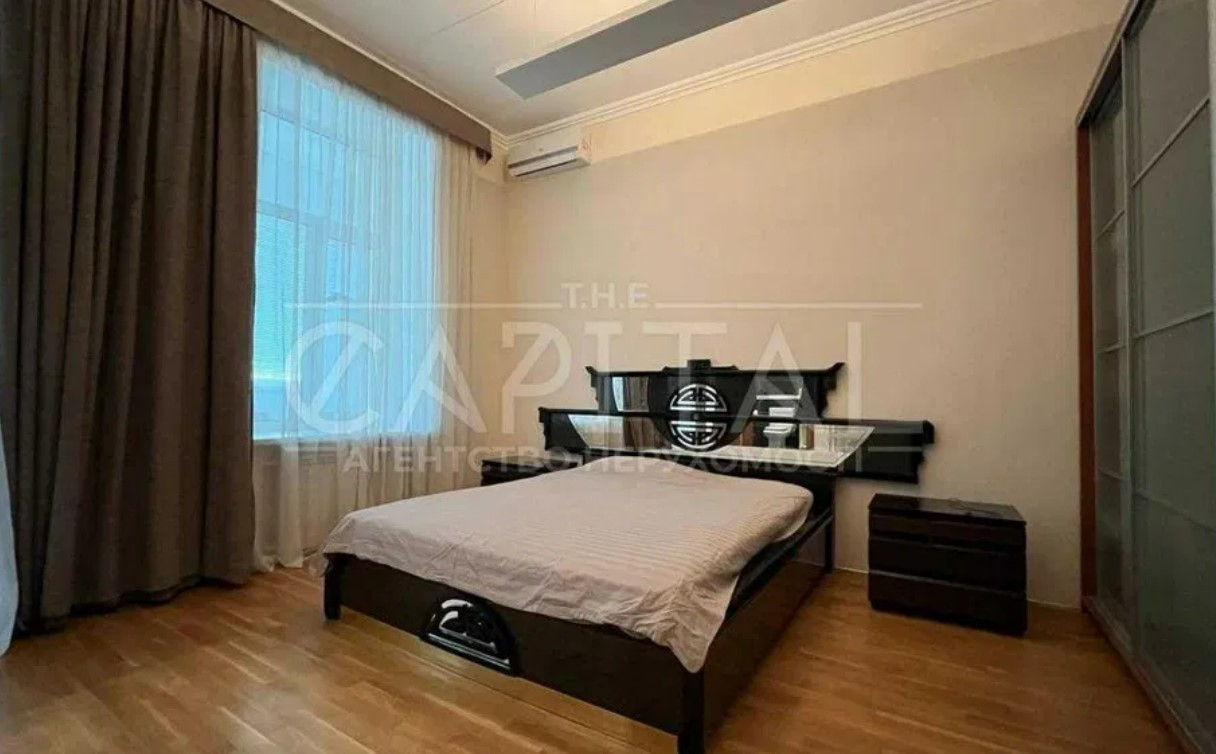 Продажа 4к квартиры в Киеве,  Петлюры Симона ул. (Коминтерна ул.), 10 15
