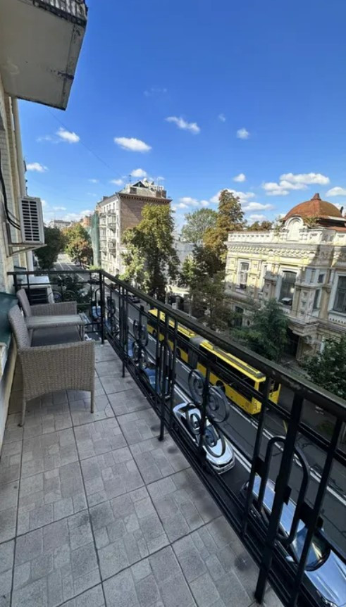 Продажа 4к квартиры в Киеве,  Большая Житомирская ул., 25/2 3