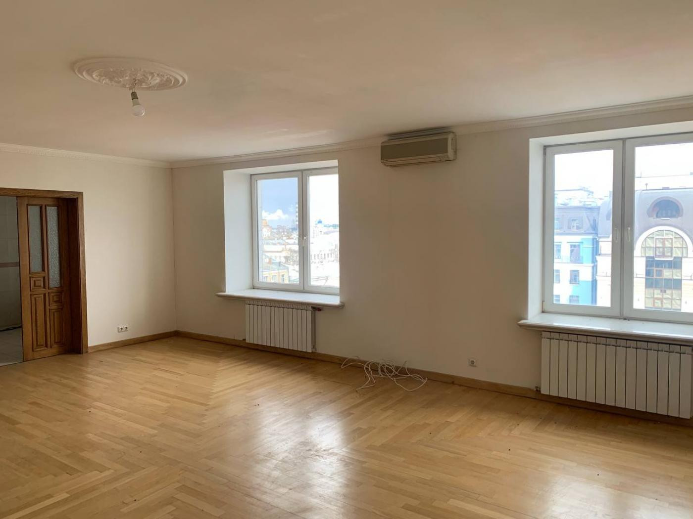 Продажа 5к квартиры в Киеве,  Константиновская ул., 10 16