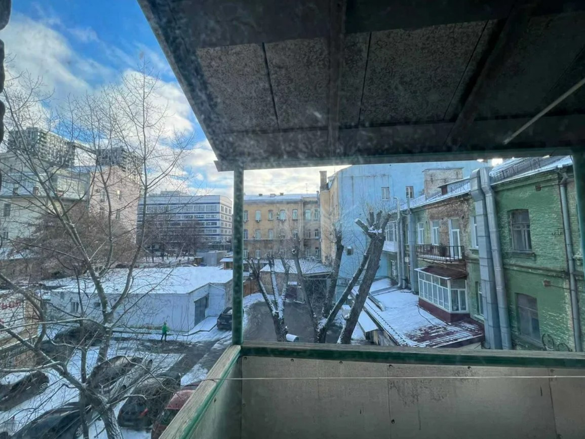 Продажа здания в Киеве,  Большая Васильковская ул. (Красноармейская ул.), 1