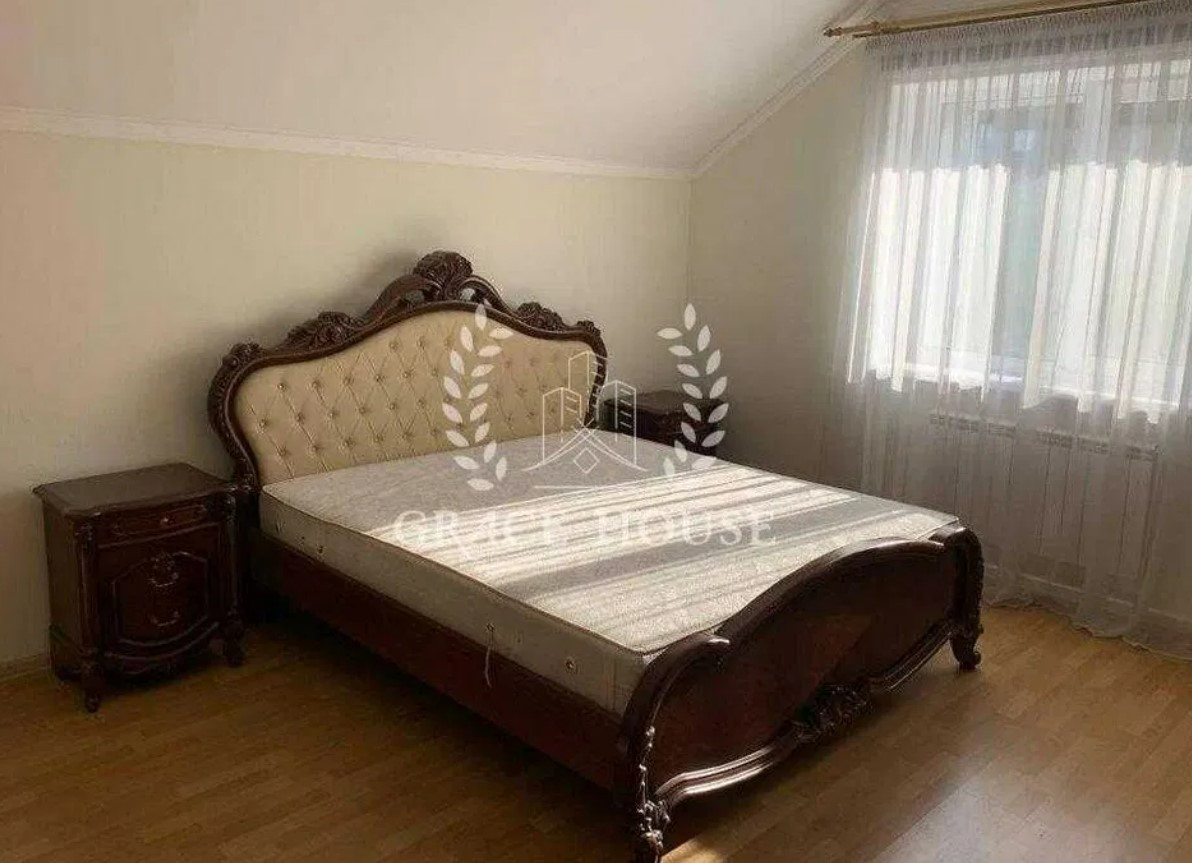 Аренда 5к дома в Киеве,  Менделеева ул., 5