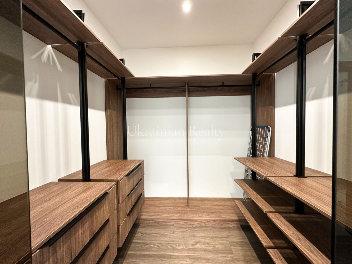 Продажа 2к квартиры в Киеве,  Леси Украинки бульвар, 7А 4