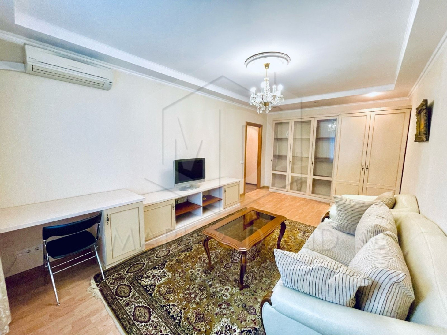 Продажа 2к квартиры в Киеве,  Малая Житомирская ул., 10 3