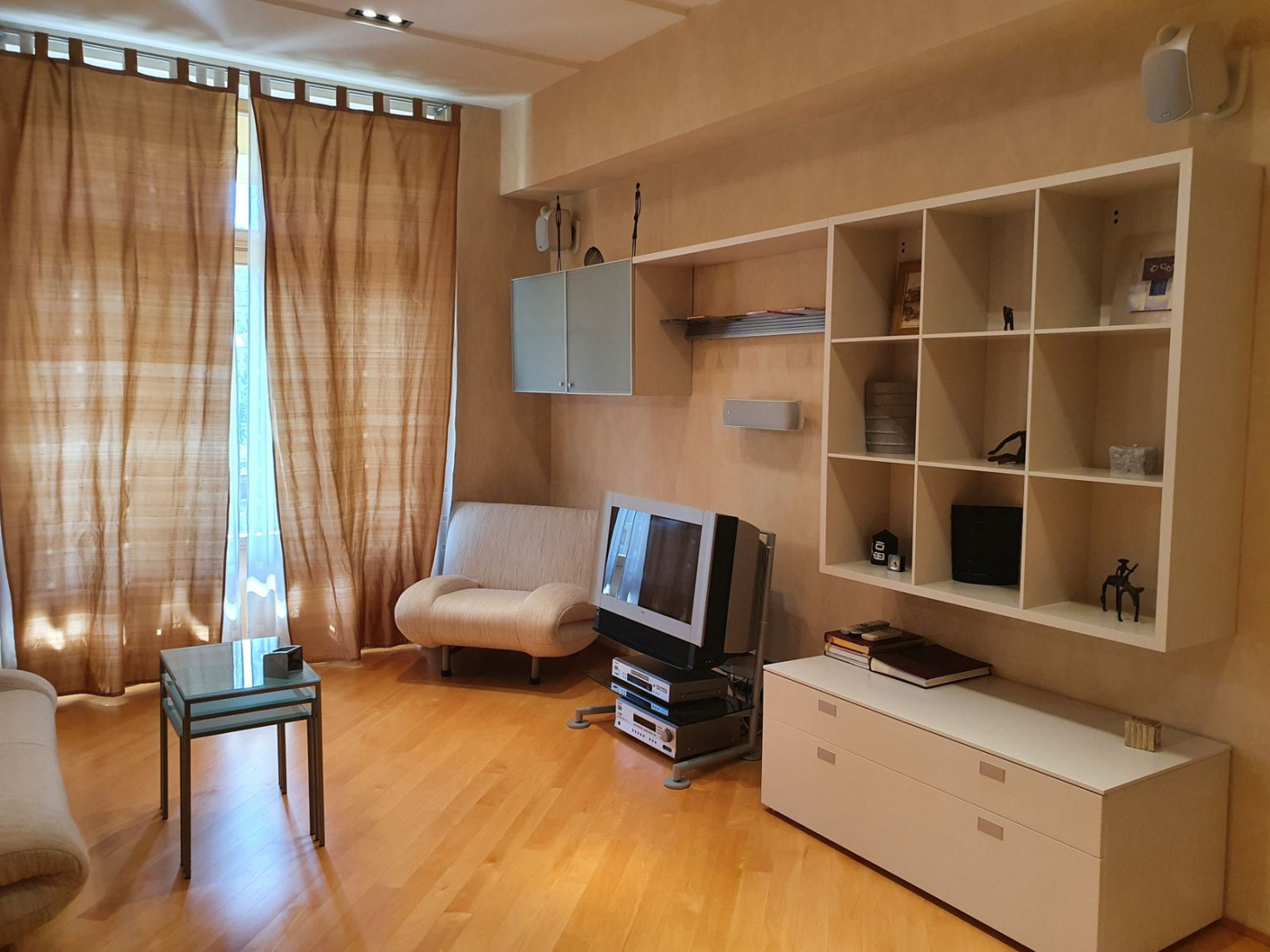 Продажа 2к квартиры в Киеве,  Крещатик ул., 27 1