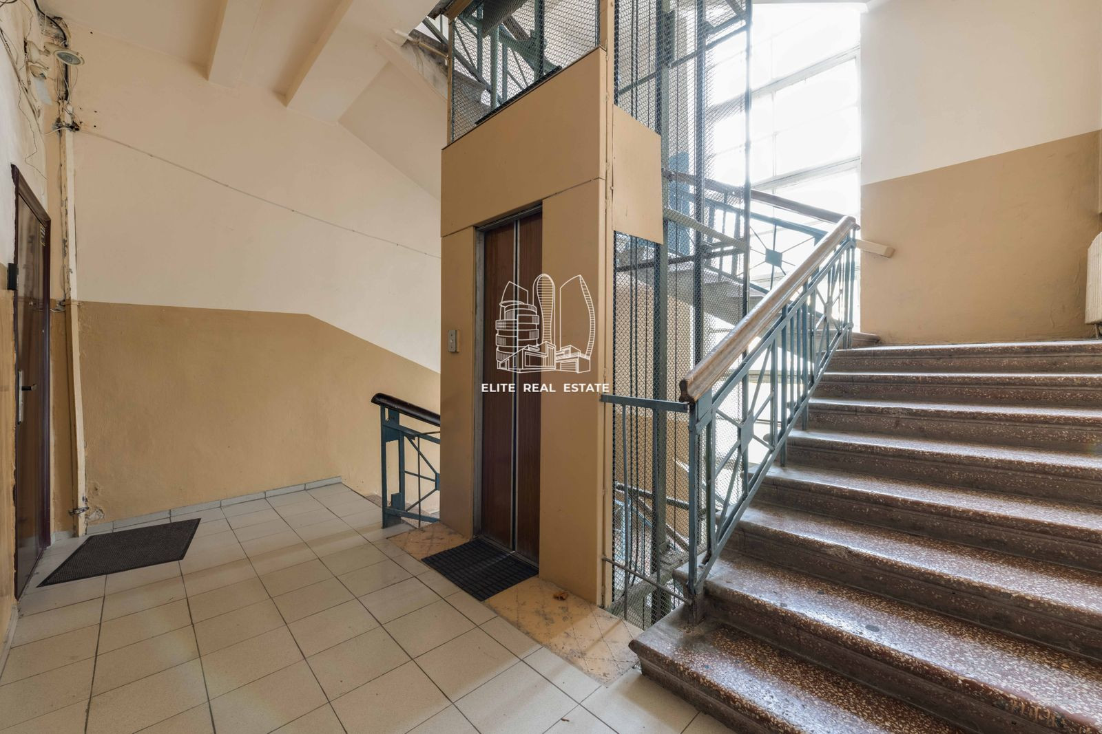 Продажа 3к квартиры в Киеве, Костёльная ул., 10 2