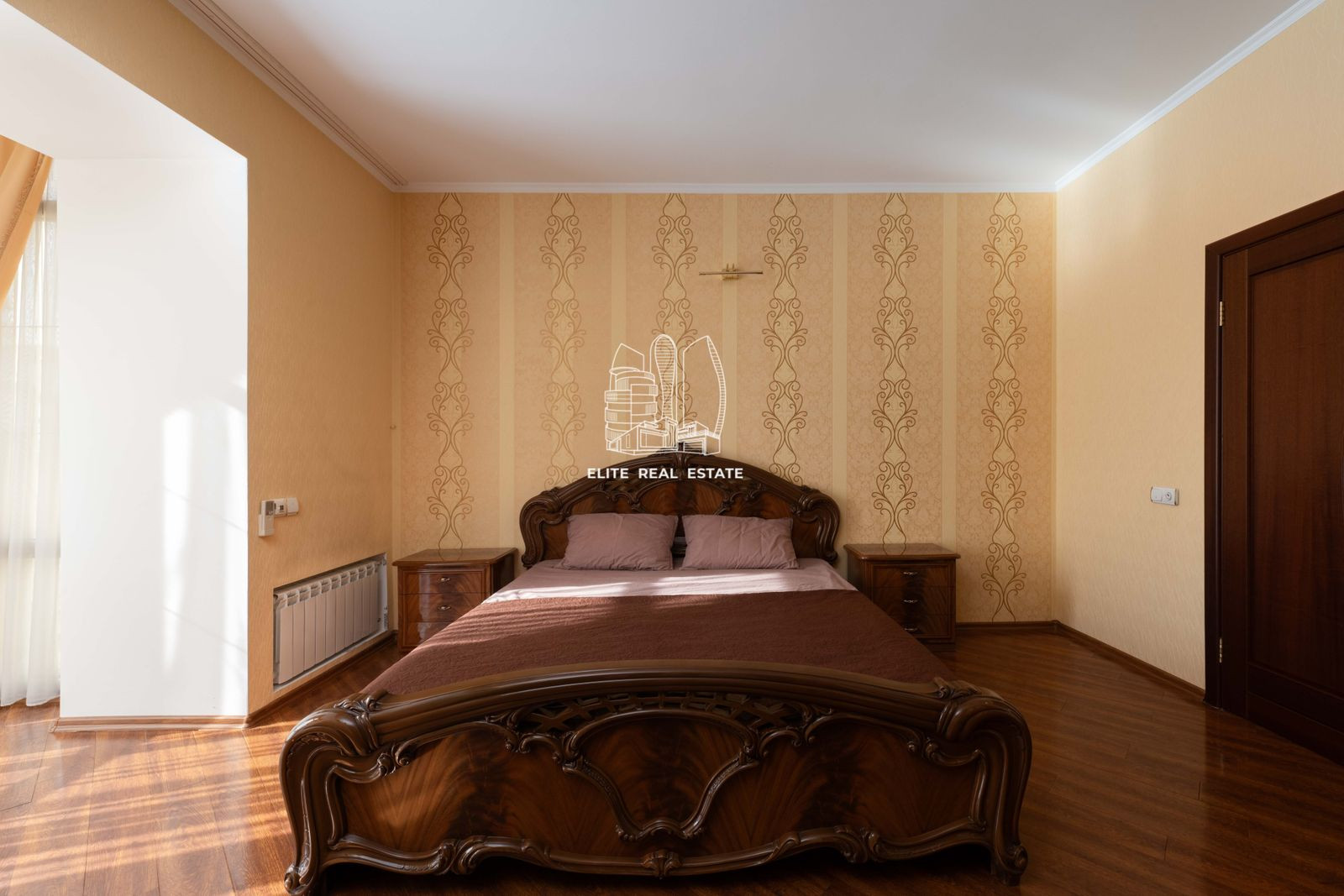 Продажа 3к квартиры в Киеве, Костёльная ул., 10 3