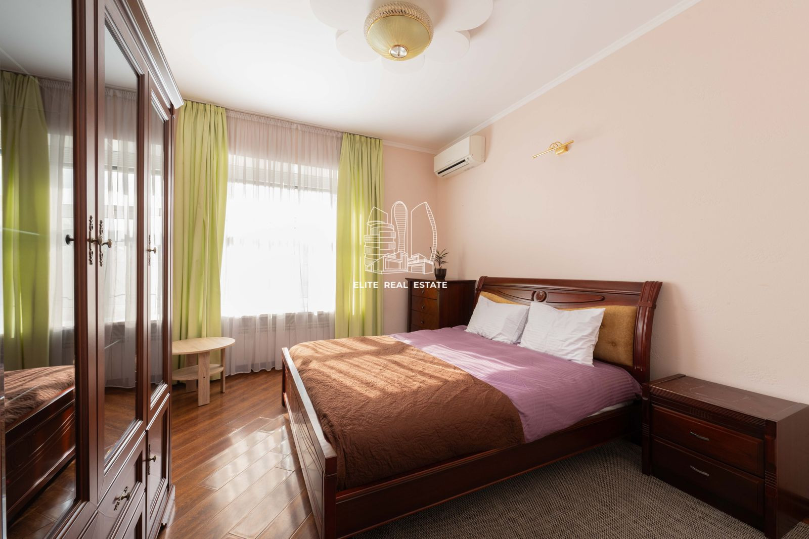 Продажа 3к квартиры в Киеве, Костёльная ул., 10 9