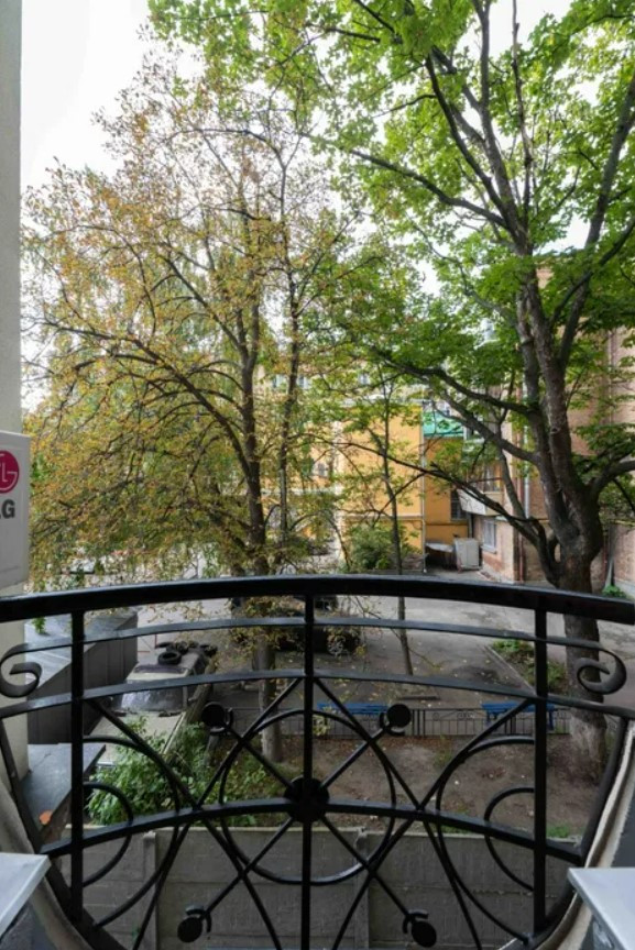 Продажа 2к квартиры в Киеве,  Шевченко Тараса бульвар, 11 4