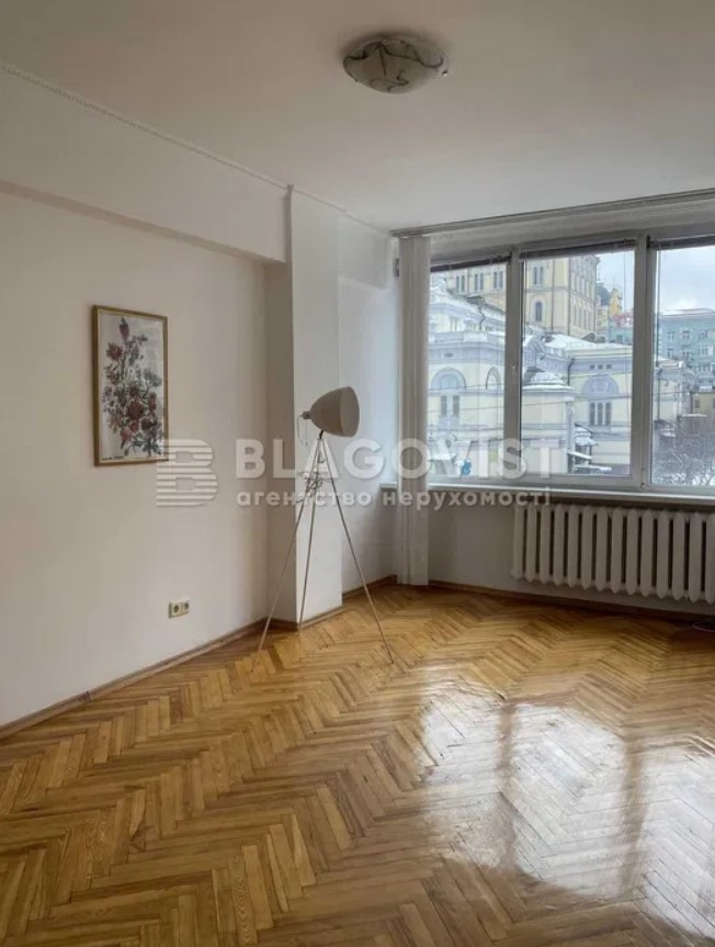 Продажа 3к квартиры в Киеве,  Владимирская ул., 8