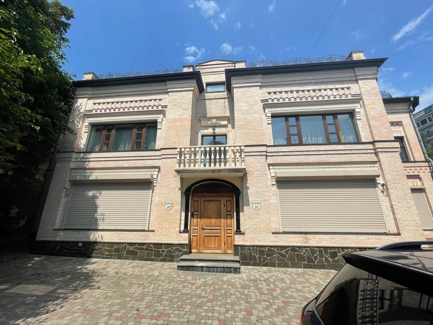 Аренда здания в Киеве, Пушкинская ул., 32В 0