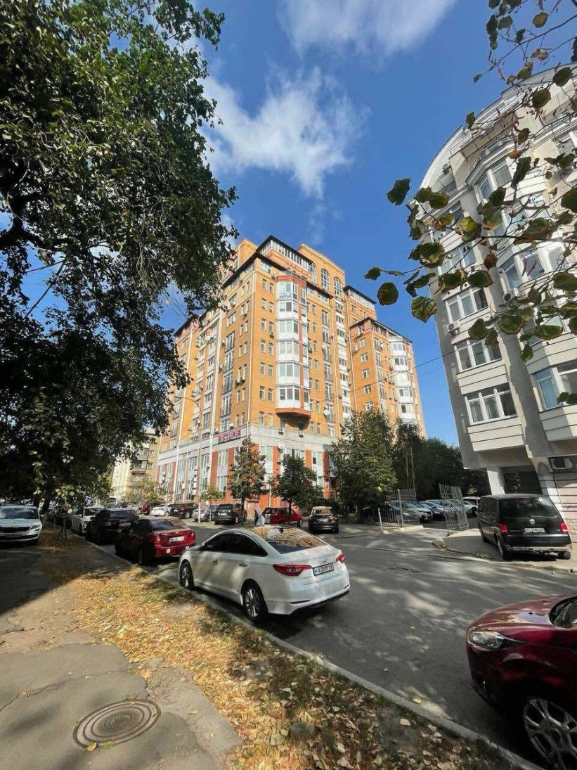 Аренда 3к квартиры в Киеве,  Почайнинская ул., 70 13