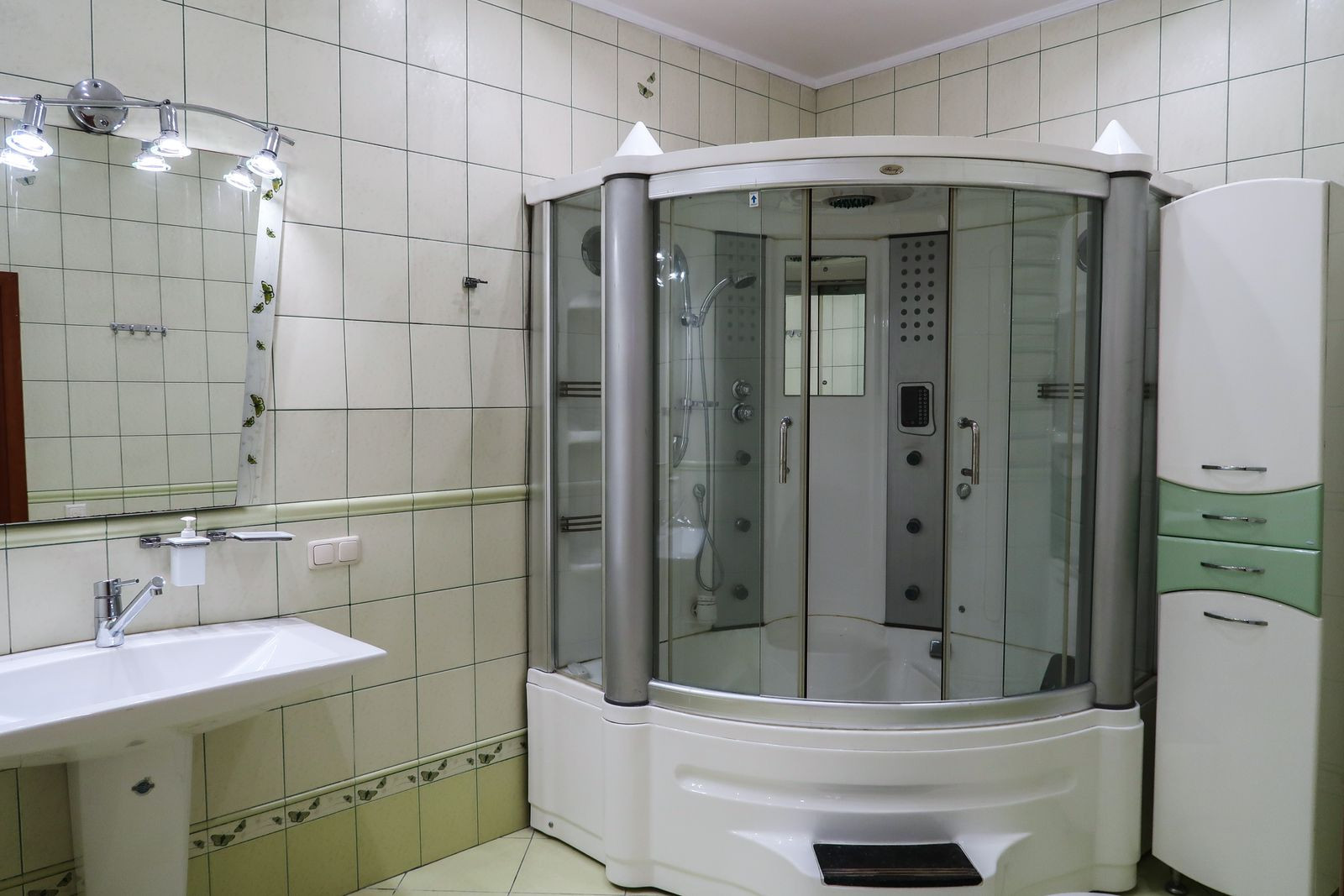 Продажа 7к квартиры в Киеве,  ЖК Дипломат Холл, Жилянская ул., 59 3