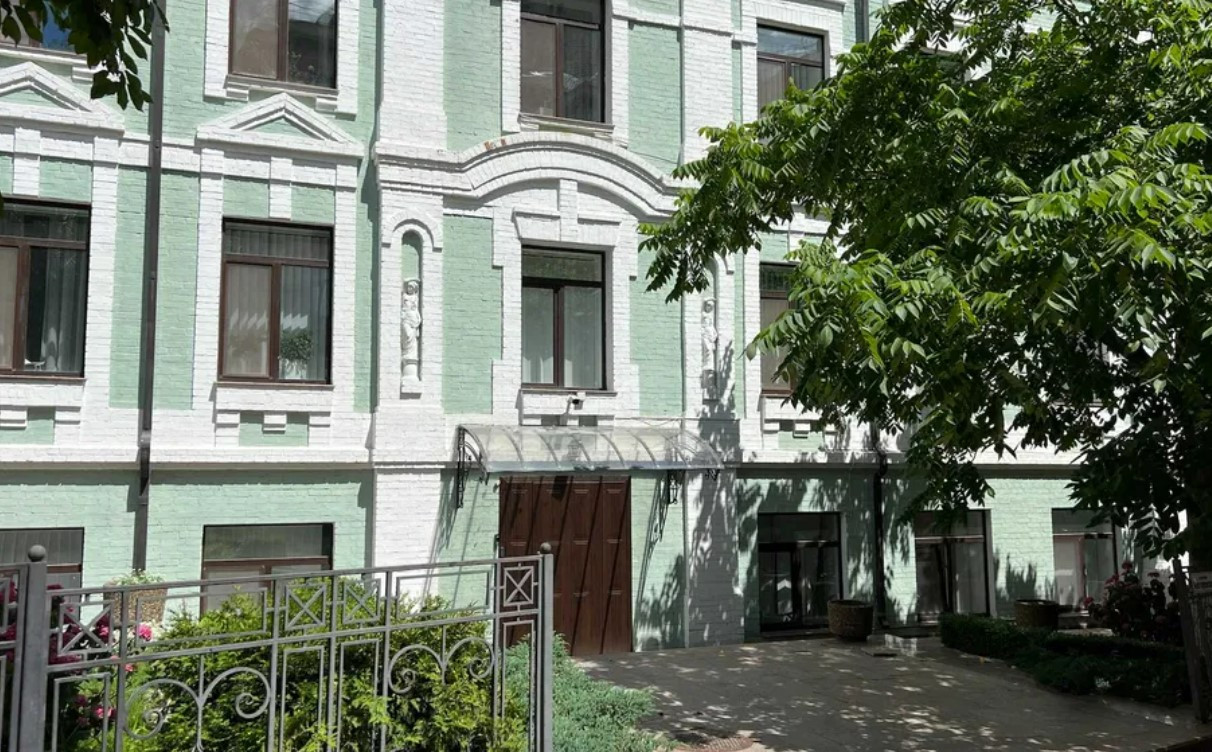 Аренда здания в Киеве,  Бехтеревский переулок, 9