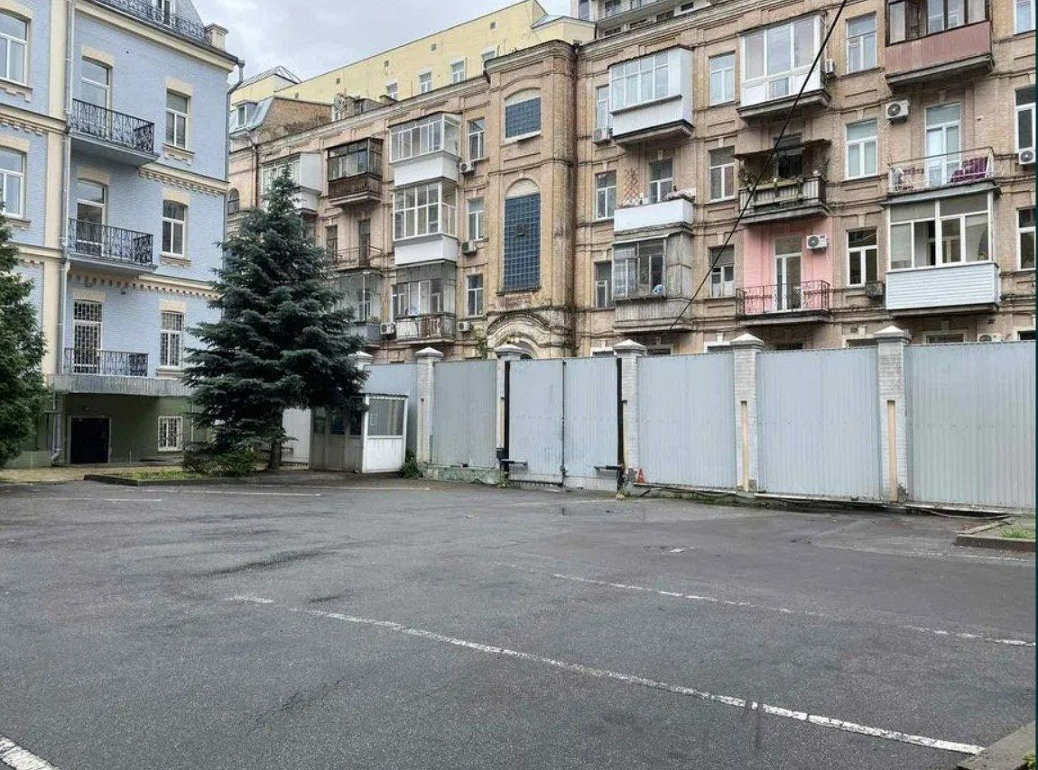 Аренда здания в Киеве,  Богдана Хмельницкого ул., 48А 1