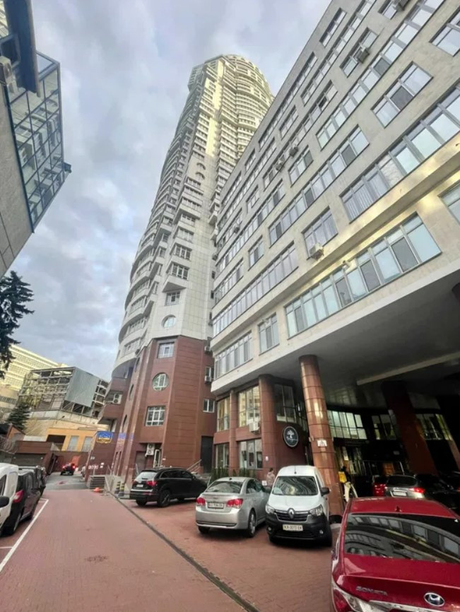 Аренда 3к квартиры в Киеве, ЖК Карнеги Тауер, Кловский спуск, 7 1