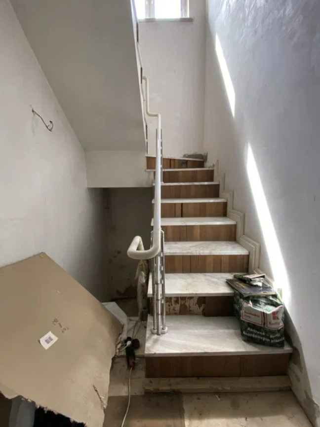 Продажа 4к дома в Киеве,  Гвардейская ул., 3