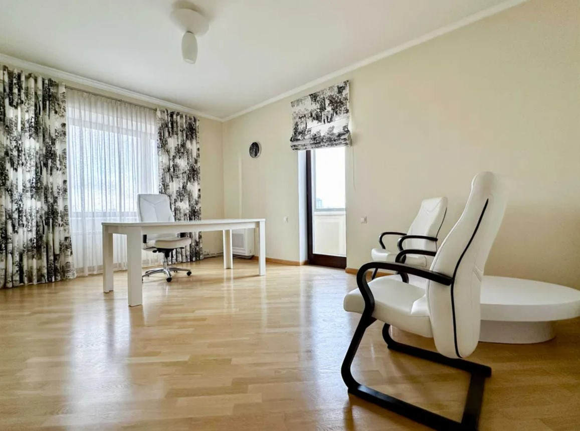 Аренда 4к квартиры в Киеве,  Кропивницкого ул., 10 8
