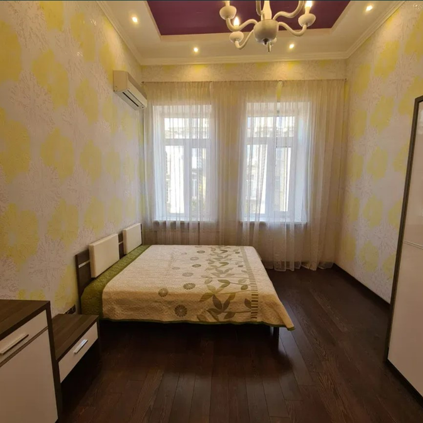 Продажа 2к квартиры в Киеве,  Лысенко ул., 1 1