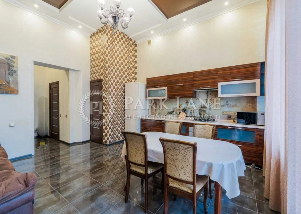Продажа 2к квартиры в Киеве,  Лысенко ул., 1 14