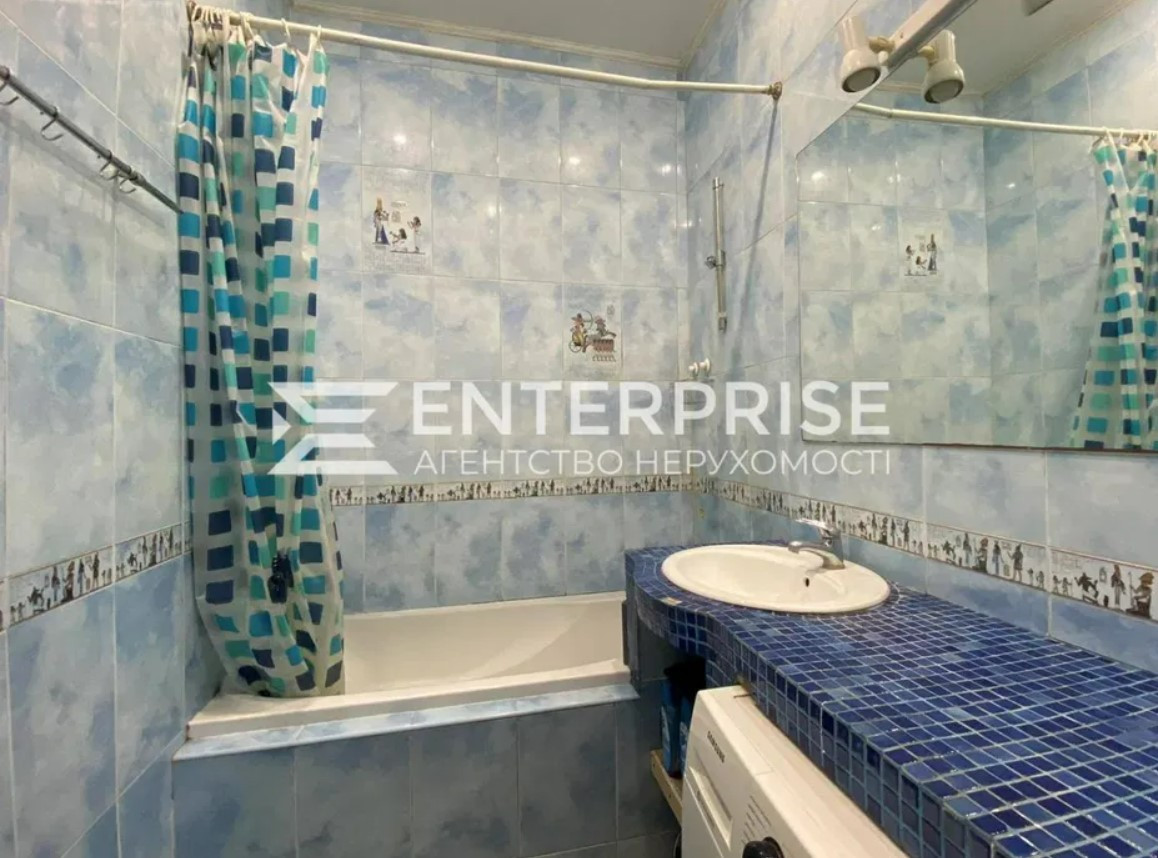 Продажа 4к квартиры в Киеве,  Пирогова ул., 5 2
