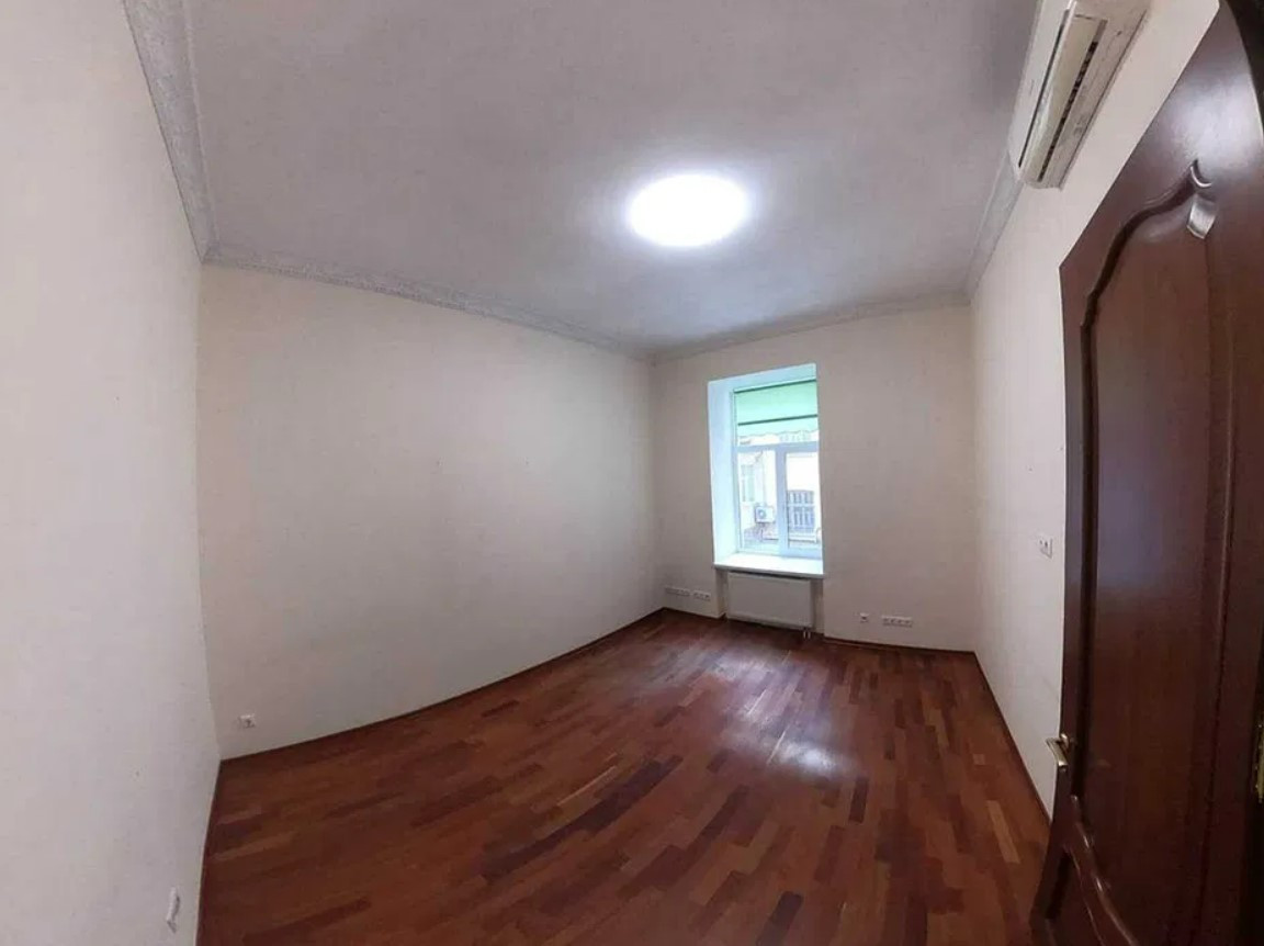 Продажа 4к квартиры в Киеве,  Гоголевская ул., 10 15